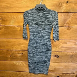 Womens preworn XS Lulus sweater dress gray black long sleeve cocktail party‎ Y2K